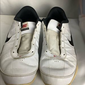 Nike  !Make An Offer! Low Sneakers